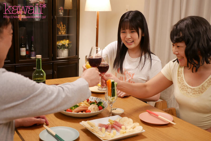 【中出し】 「義父の目的は私です…」ストーカーが母の再婚相手に… もう...