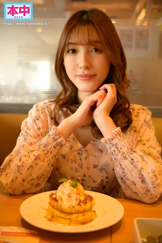 【中出し】 僕だけが知っている女上司の裏顔。会社ではネットとメールだけ...