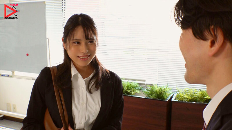 【中出し】 取引先との飲み会で終電を逃した僕は、後輩女子の誘惑に負けて...