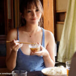 【中出し】 謹慎中で性欲を持て余した男を誘惑する爆乳妻 何回イっても果てない…真夏の絶倫汗ダク性交 天海つばさ 『高画質』