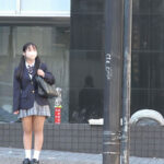 【中出し】 世間知らずな巨乳J系に現実を理解らせる。 芸能人になれるかもと淡い期待を持ってホテルについてきた制服少女のGカップ巨乳と若いプニマンをナマで頂く。 『高画質』