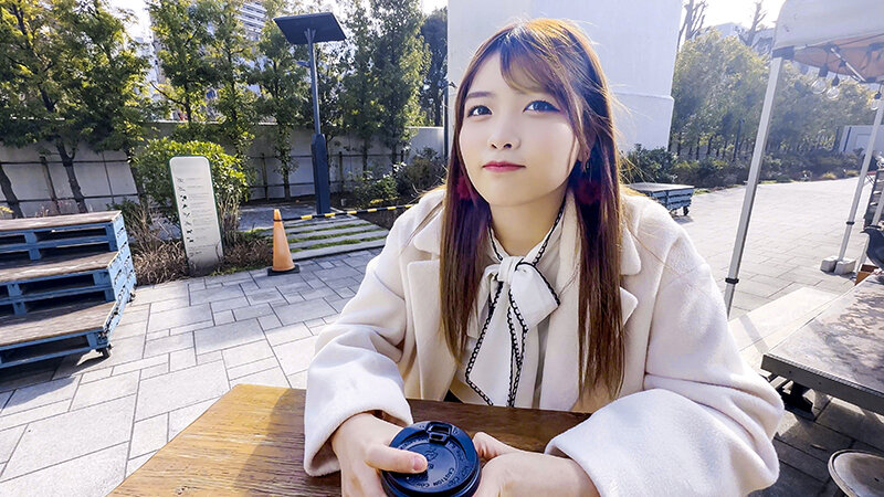 【中出し】 声優のタマゴ、原石系のHカップ巨乳美女！オイルでテカテカお...