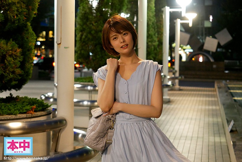 【中出し】 5年ぶりに再会した初恋のカノジョが種付け懇願しまくる凄いド...