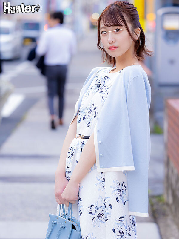 【中出し】 キス無しゴム有り10万円港区女子が初めてのデカチンSEXの...