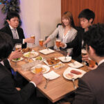 【中出し】 「ホテルで休憩しよっか？」 新入社員歓迎会で酔いつぶれた僕が会社の受付嬢に逆お持ち帰りされ朝まで精子搾り抜かれた一夜。 西宮ゆめ 『高画質』