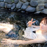 【中出し】 男2女2で職場の後輩たちと一緒に河原BBQに行く予定が、前日ドタキャンされて、バイトの女の子と二人で行くことに 一度やったら火がつきすぎちゃって、朝まで延長お泊り・夜●い・すっぴんめちゃくちゃ中出ししまくった。 川遊びしてびしょびしょになって、休憩… 優梨まいな 『高画質』