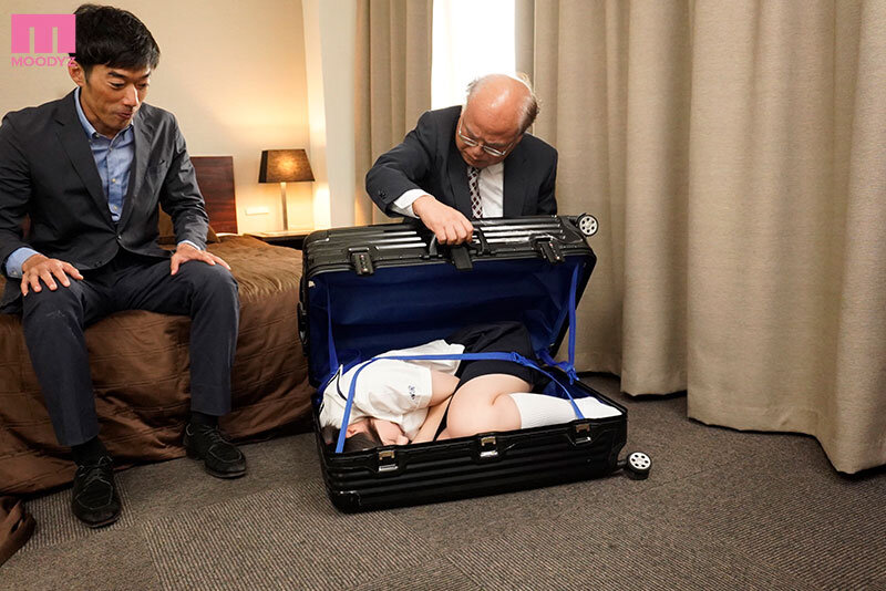 【中出し】 薬で眠らせた娘を異常絶倫のオヤジ達に売ってます。 （1時間...