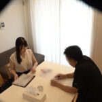 【中出し】 【盗撮】打合せそっちのけで昼間から生ハメSEXをしてしまう新人不動産会社の女の枕営業を盗撮。仕事に精を出すどころか精子を出させてしっかり契約を結ばせるスゴテクSEX2連戦【流出××】 『高画質』