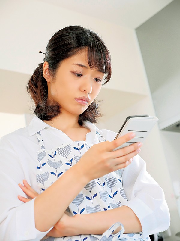 【中出し】 不倫相手に夢中で俺をイヤがる妻に何度も中出し【寝取りがえし...