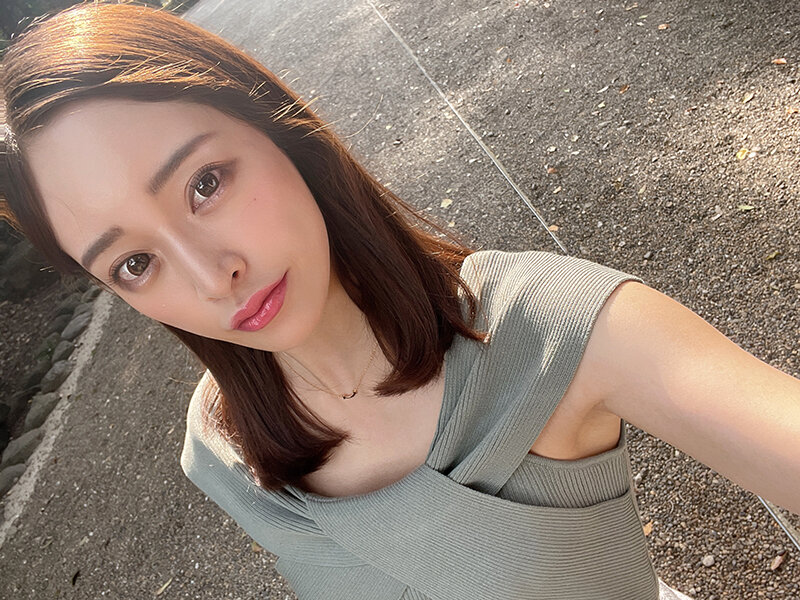 【中出し】 【ガチお嬢様】出会い系で見つけた清楚系人妻32歳 ベロチュ...