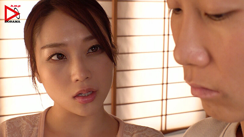 【中出し】 世話焼きな叔母が僕に初彼女が出来た事を知った途端ドエロい痴...