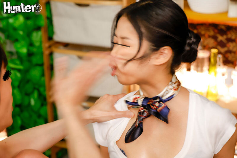 【中出し】 お触り厳禁のメンエス店でお高くとまったメンエス嬢に思いきり...