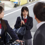 【中出し】 娘の幼馴染J×が出張先ホテルに押し掛け相部屋NTR 二葉エマ 『高画質』