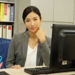 【中出し】 元パリピの絶倫女上司と下品な深夜残業 仕事で結果残せばご褒美中出し すかさず亀頭を擦って賢者タイムおあずけ終わらない男潮吹き！！ 水川スミレ 『高画質』