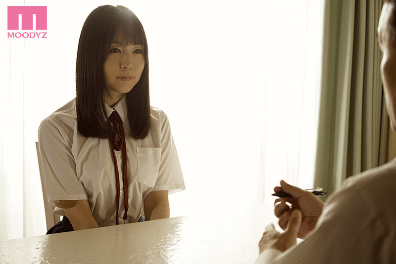 【中出し】 昔の地味な教え子に再会したら綺麗な人妻になっていた… 旦那...