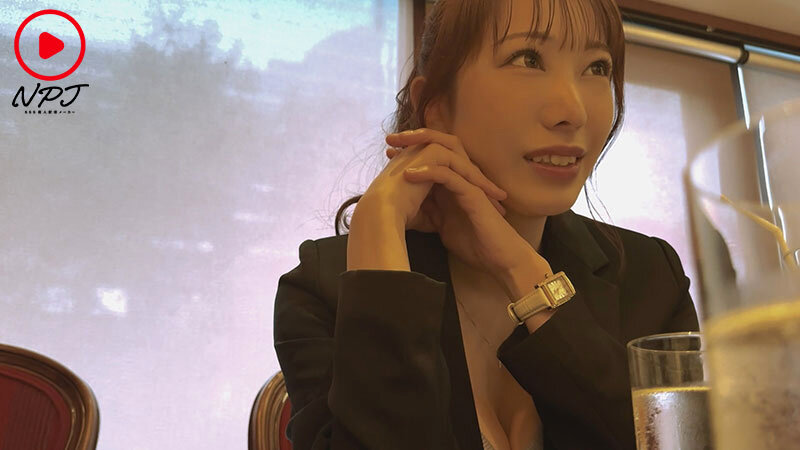【中出し】 中出し連発！！＆ごっくん連発！！ 「脱いでくれたら入会する...