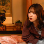 【中出し】 朝起きたら部屋に浴衣がはだけた後輩女子社員！いつも生意気で悪態ばかりついてくるのに、甘えてきたので… 二葉エマ 『高画質』