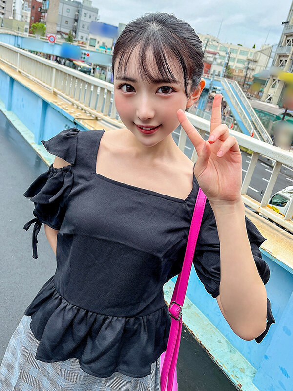 【中出し】 素人女子大生【限定】ひかるちゃん20歳 超が付くほどのカワ...