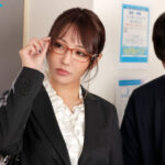 【中出し】 生意気な上から目線女に逆襲のピストン！！ 傲慢なPTA女会長を舐め回し服従SEXさせて堕としてヤッた。 天海つばさ 『高画質』