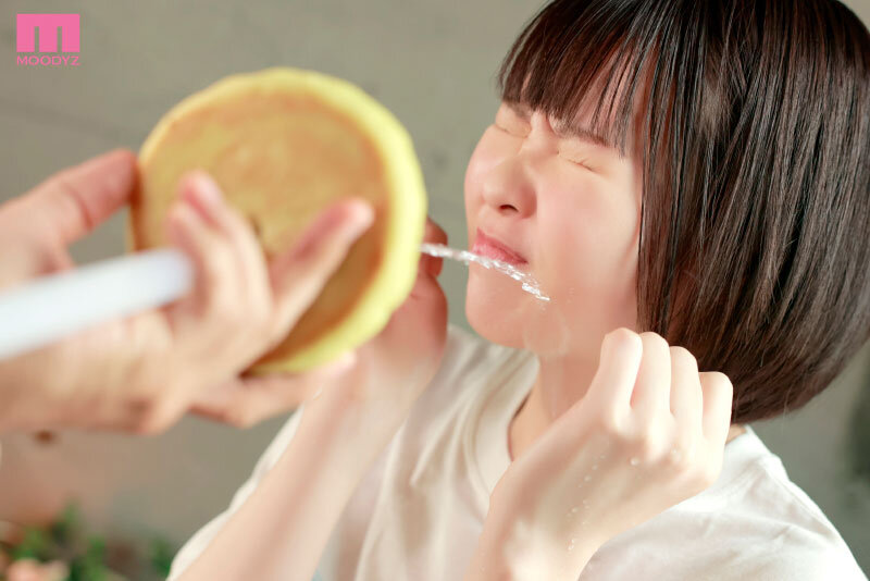 【中出し】 さくらたん初顔射大作戦！！苦手なのに…一撃ぶっかけ 星乃さ...