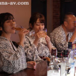 【中出し】 密着セックス ～夫の上司と夫の居ない温泉旅行で酒と不貞に溺れた私～ 上羽絢 『高画質』