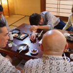 【中出し】 妊活温泉中出し乱交NTR 子供ができず悩んでいた妻が嫌がっていた町内会の旅行についてきた。その夜、子沢山で有名な性豪オヤジたちと一緒に男風呂へ入っていくなんて… 宍戸里帆 『高画質』