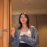 【中出し】 勝手にREC: 嫌々寝取らせハメ撮り。 セフレ人妻を寝取らせた後に追撃8発ヤッてあげた。 即ハメ妻:かな。 【続編】 『高画質』