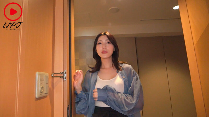 【中出し】 勝手にREC: 嫌々寝取らせハメ撮り。 セフレ人妻を寝取ら...