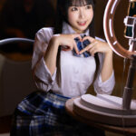 【中出し】 J●配信者レ×プ キモイ中年親父に狙われる美少女ライバーひかるちゃん 偶然の出会いからストーキングされ家凸レ×プ 恥辱の強●SEX生配信 皆月ひかる 『高画質』