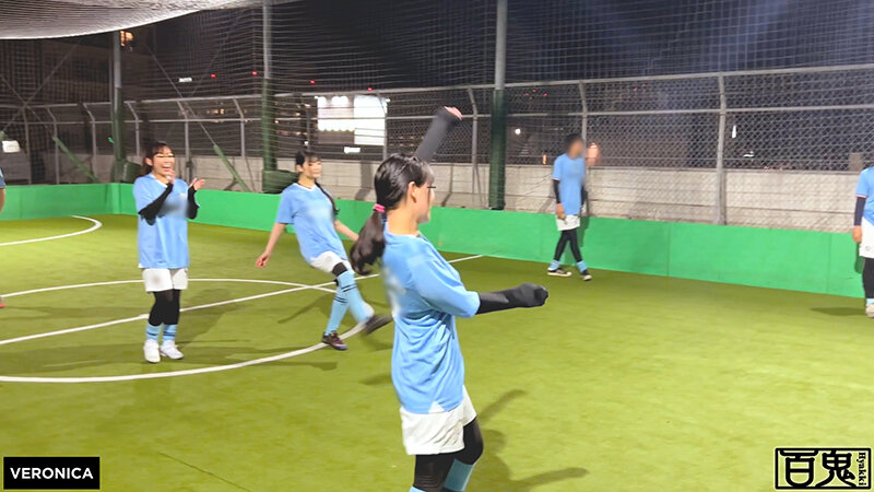 【中出し】 某大学フットサルサークル【さくら、もも、ひまり】～さくら編...