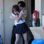 【中出し】 隣人のゴミ部屋で異臭中年おやじに抜かずの連撃中出し42発で孕まされた制服女子の末路… 西元めいさ 『高画質』