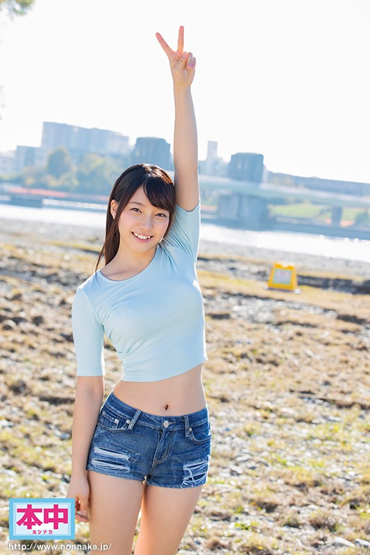 【中出し】 爽やか現役女子大生ウキウキ腰振り騎乗位で初めてのナマ中出し...
