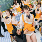 【中出し】 3年B組の文化祭の模擬店は透明人間カフェ 私たち女性店員からお客様の姿は一切見えないのでヤリタイ放題です！存分に私たちの体にイタズラ… 『高画質』