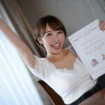 【中出し】 「もうイッてるってばぁ！」ギブアップの声も無効 濃厚親父ベロキスで塞がれ何度も何度も中出し！！ 宍戸里帆 『高画質』