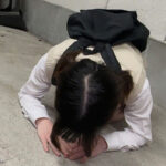 【中出し】 悪徳チケット転売ヤ―に騙され種付けされた無垢な田舎少女 被害者4名 『高画質』