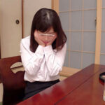 【中出し】 隣で眠る女子社員の浴衣がはだけて生乳がポロリ！社員旅行先の温泉旅館で同室に泊まることになった同僚社員とエロハプニング！！ 『FANZA』