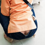 【中出し】 29歳人妻です。パート先のコンビニでお尻好きの大〇生に想われて身体の関係に…それから彼のいいなりになってしまいバイト中に何度もSEXしました。バックが大好きで私の方がイカされっぱなしになります。 小那海あや 『FANZA』