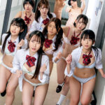 【中出し】 修学旅行先のホテルで生意気な同級生女子たちを追い掛け回して何度も何度も連続中出し！お酒で爆酔いした童貞が何度中出ししても復活する絶倫ゾンビ化 『高画質』