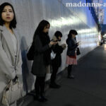 【中出し】 街角に妻を1時間立たせてみたら…。立ちんぼ 吉澤友貴 『高画質』