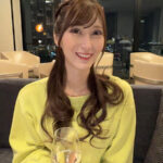 【中出し】 横浜セレブ妻 えり 31歳 東京から来たヤリチン男たちと浮気3P汗だく中出しハードSEX 『FANZA』