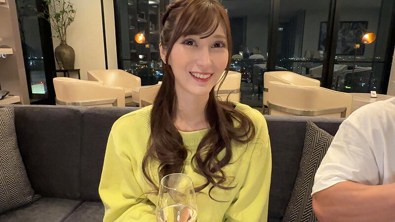 【中出し】 横浜セレブ妻 えり 31歳 東京から来たヤリチン男たちと浮...