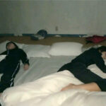 【中出し】 【黒歴史！！！】～想い出～修学旅行での女子を深夜に集団セックス映像流出！！！ 『FANZA』