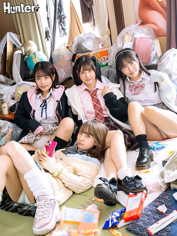 【中出し】 「おじさん！私たちと一緒なら寂しくないでしょ？」行き場のな...