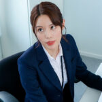 【中出し】 普段は厳しいのに二人きりになると…微笑んでチ○ポを欲しがる甘痴女上司 都月るいさ 『FANZA』