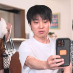 【中出し】 抵抗する彼女の爆乳母に中出しし続けて3日目…若い僕のチ○ポに跨り狂ったように自ら腰を振りだした 安斉愛結 『FANZA』