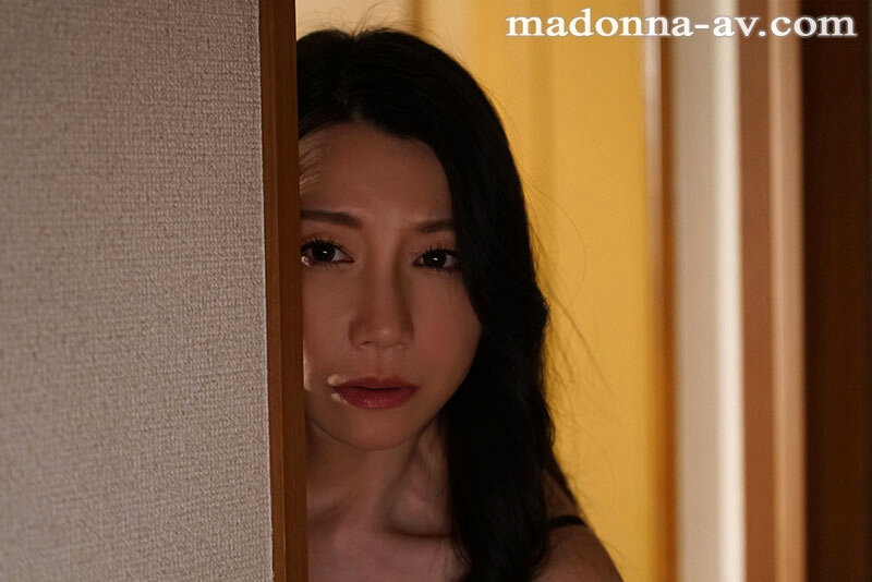 【中出し】 妻の妊娠中、オナニーすらも禁じられた僕は上京してきた義母・...