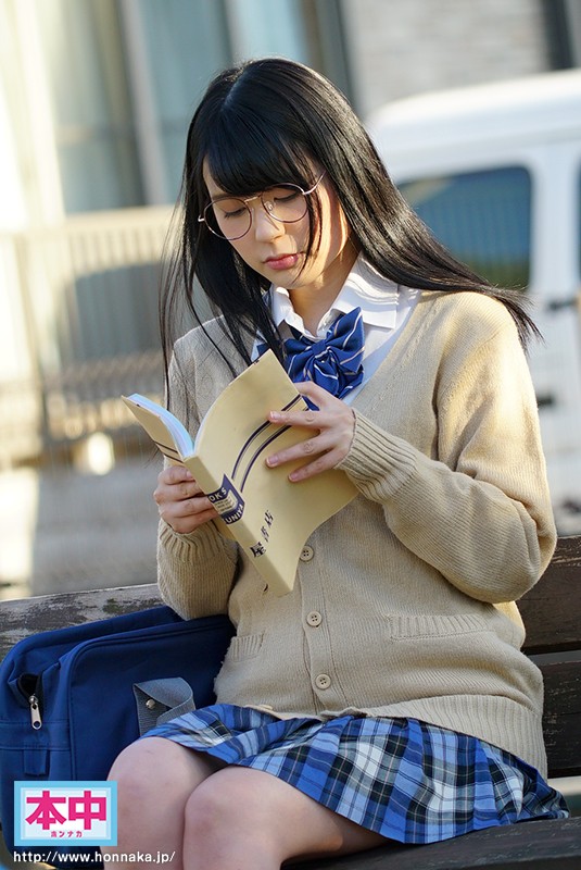 【中出し】 背後から膣奥深く侵入する鬼畜チ○ポにイキ堕ちる危険日孕ませ...