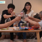 【中出し】 これはレ×プじゃない…あくまで合意の下のSEX…だよなww 宅飲みで同級生達に廻された巨乳美女。 全員遠慮なしの中出し。「女1人で参加したのが間違いでした…」 桜空もも 『FANZA』