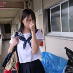 【中出し】 隣人のゴミ部屋で異臭中年おやじに抜かずの連撃中出し38発で孕まされた制服女子の末路… 月野江すい 『FANZA』