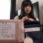 【中出し】 大人っぽい可愛らしさに甘い喘ぎ声 パイパンマ○コをオチ○ポ指導！【個人撮影】中出し・イラマ・ほぼ処女 かりん 北岡果林 『FANZA』